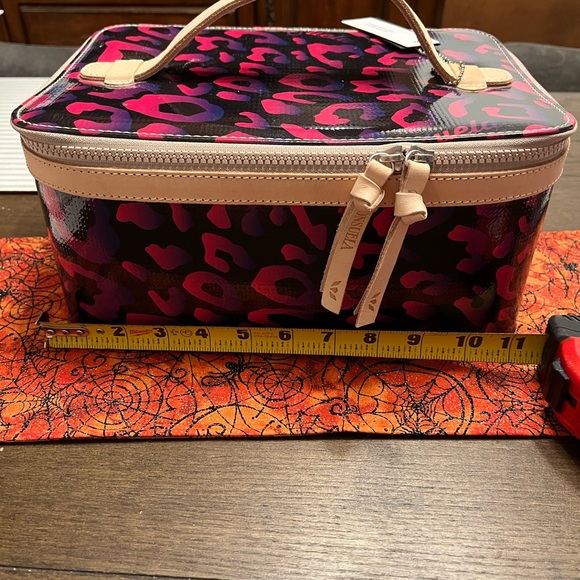 NWT Consuela Stylish Black, Pink and Purple Leopard Print Train Case - Picture 4 of 7